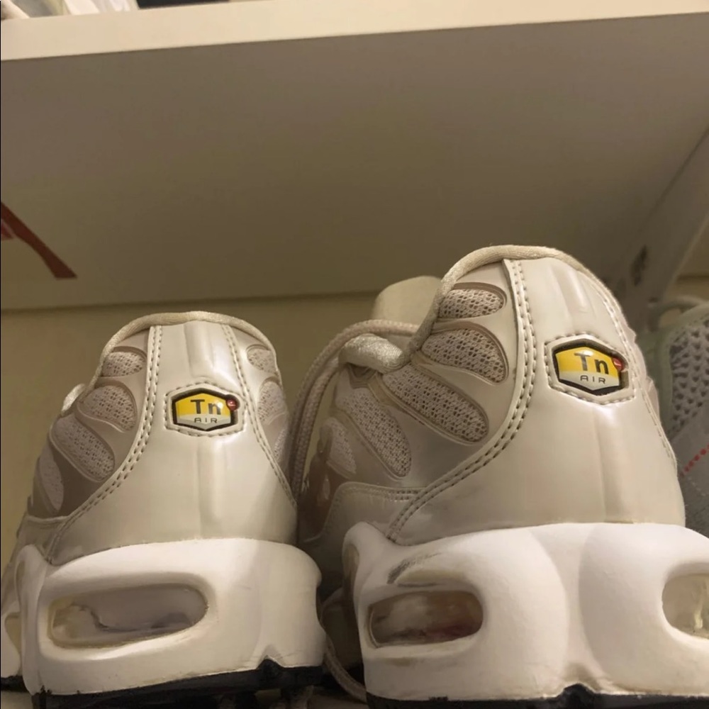 Nike Air Max Plus Beige Womens